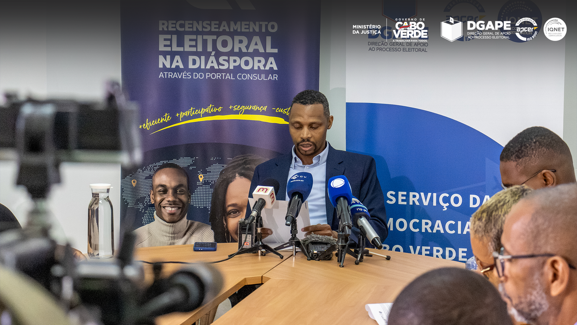 DGAPE realiza conferência de imprensa para esclarecimentos sobre o Recenseamento Eleitoral na Diáspora